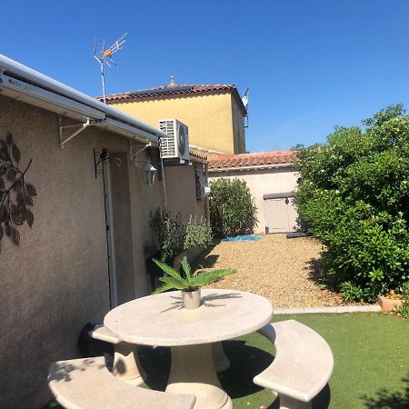 Studio neuf avec jardin Aigues Mortes Extérieur photo