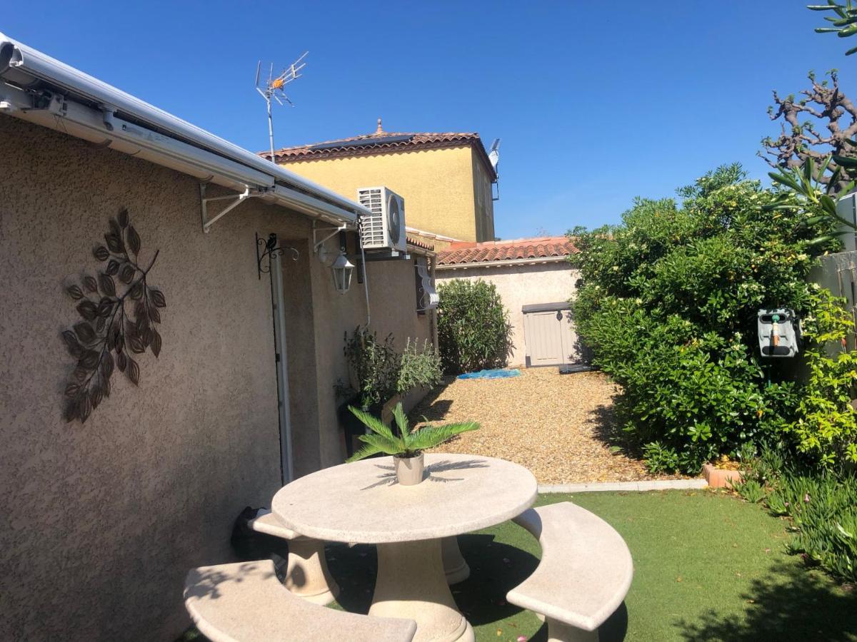 Studio neuf avec jardin Aigues Mortes Extérieur photo